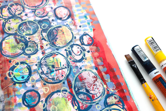 close up of Easy Journaling with circles by Kim Dellow